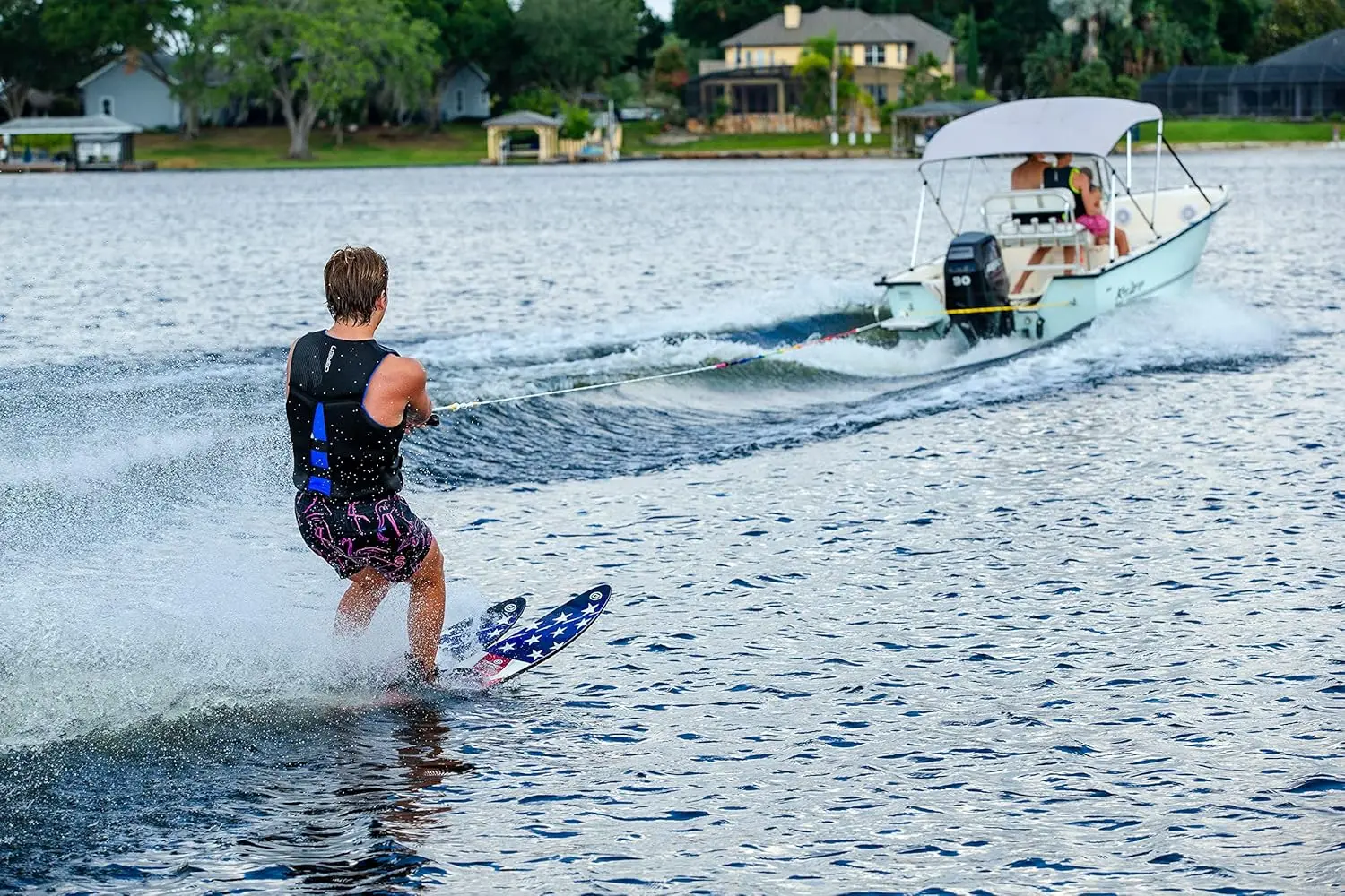 Celebrity 68 Water Ski w/X-7 Adjustable Bindings (17214)