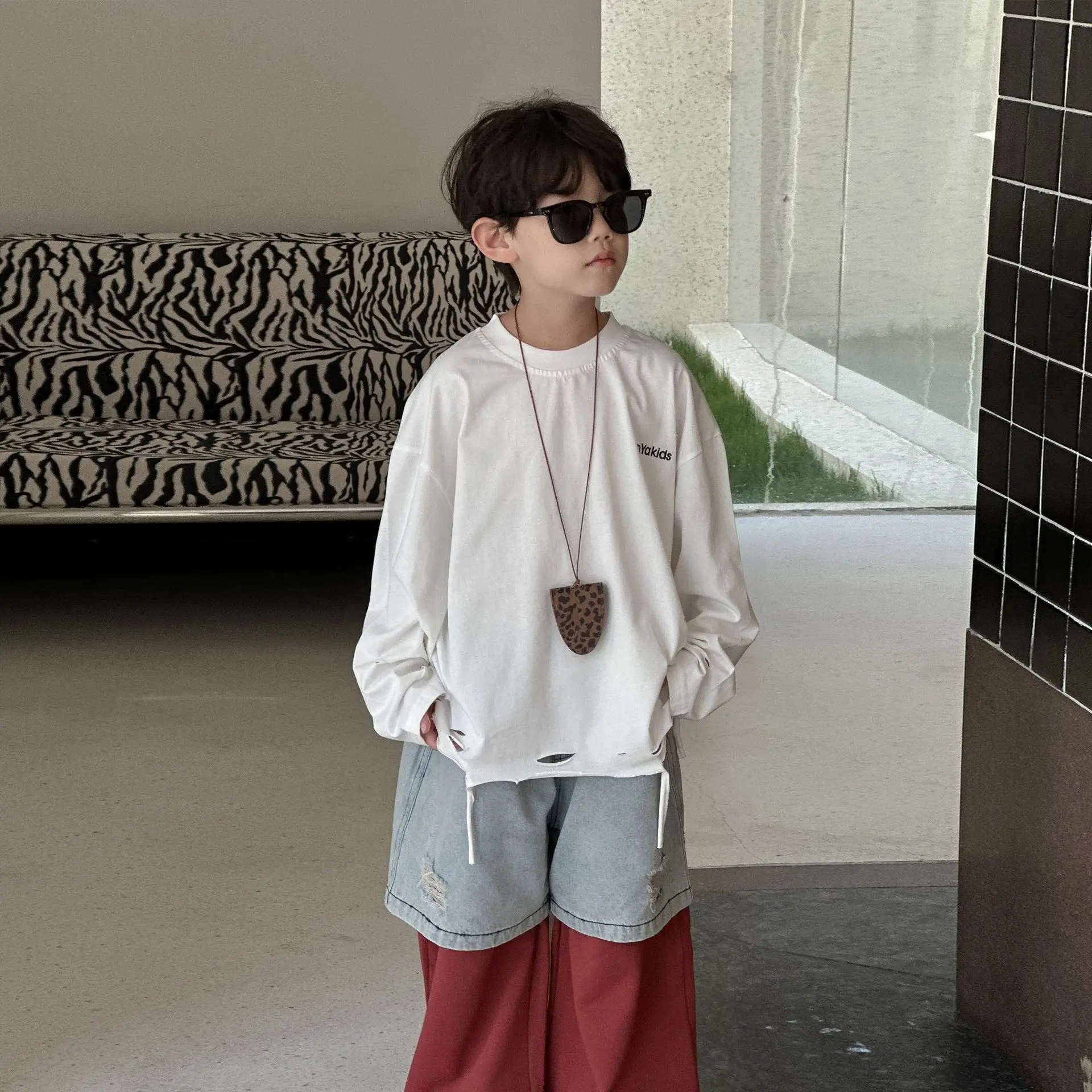 

2025 New Autumn Clothes Children's Boys Long Sleeve Pure White Base Shirts Boys' Tops Children's Clothing