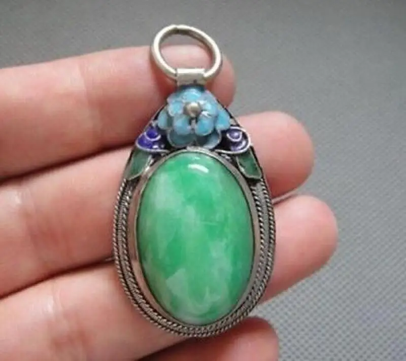 

Rare Antique Chinese Silver Enamel Mosaic Jade Pendant &1