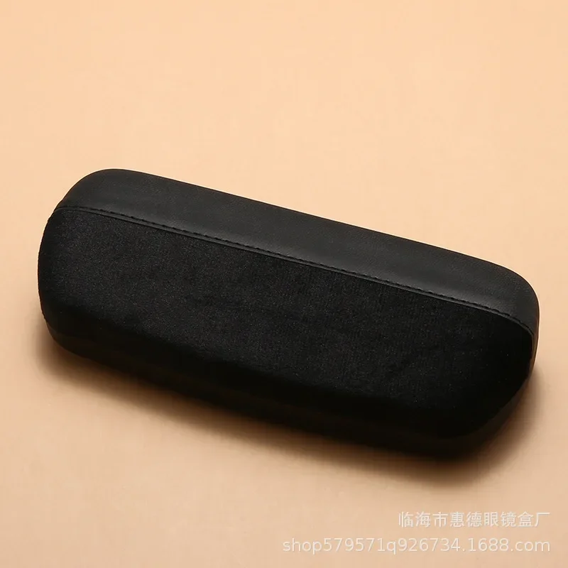 

Fashionable New Plush Spliced Leather Metal Glasses Case Flip-Top Anti-Stress Glasses Tin Box