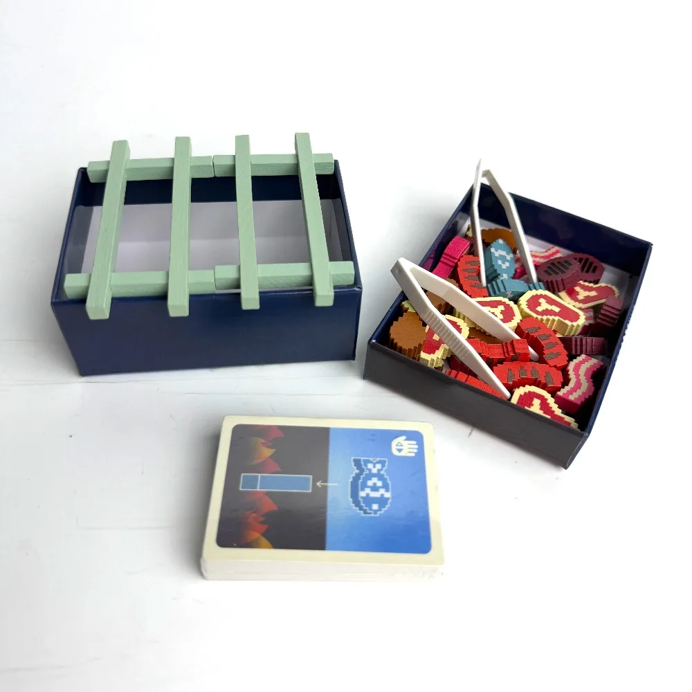 Barbecubes Games - Perfect for family game nights,  combining dexterity challenges, laughter, and exciting Card Game