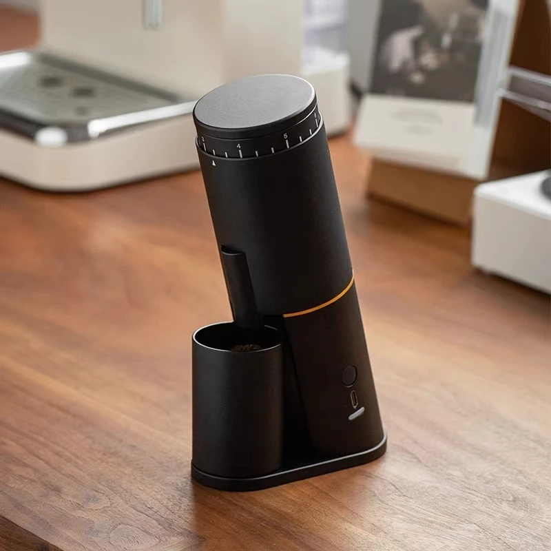 

Mini Black Shark Italian Electric Bean Grinder Home Coffee Bean Grinder Small Hand-brewed Coffee Machine