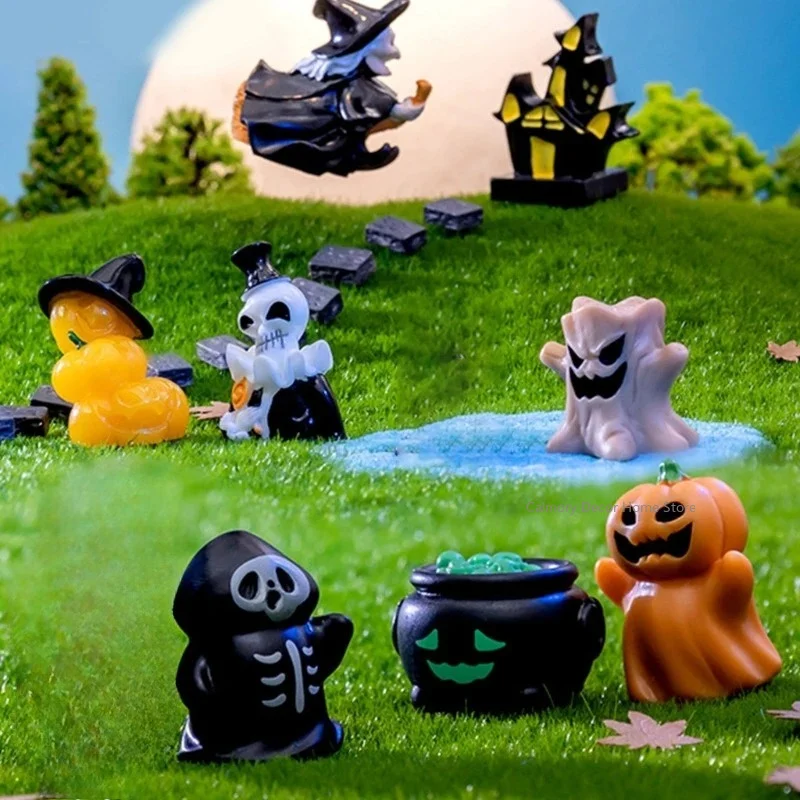 9 Pcs Multicolor Miniature Witch Figurine Halloween Resin Cartoon Pumpkin Statue Car Decoration Ghost Castle Desktop Accessories