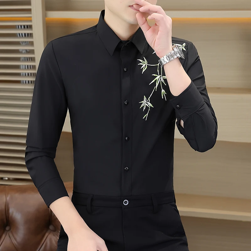 

The Main Promotion of New Explosive Personality All Casual Embroidery Style Lapel Business Handsome Comfortable Men's Shirt