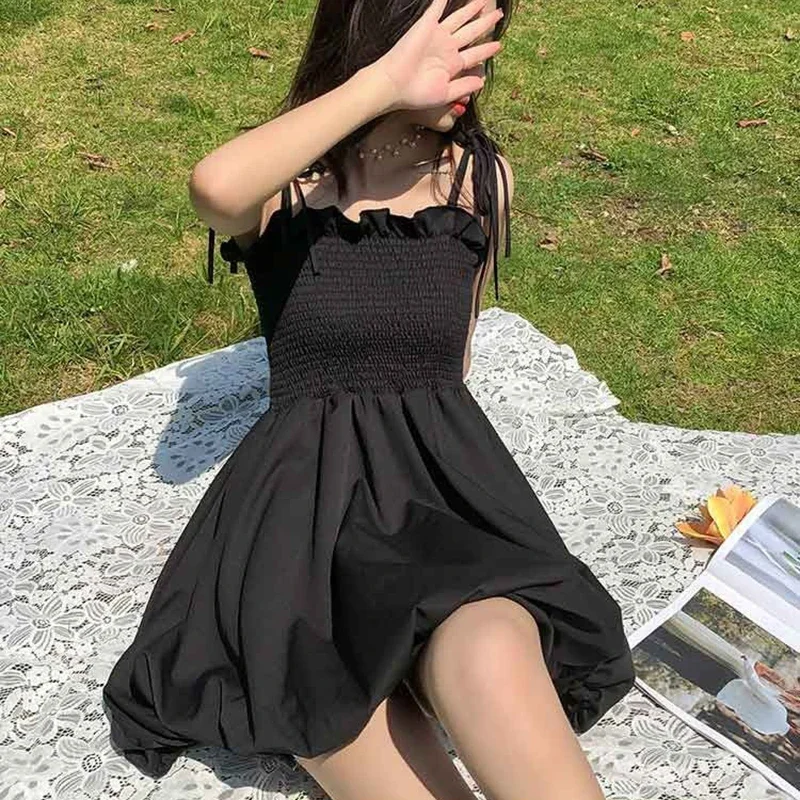 Rimocy Dolce Spaghetti Strap Abito bianco Donna 2025 Estate A Line Fluffy Mini Dress Donna Senza maniche Abiti da festa di compleanno