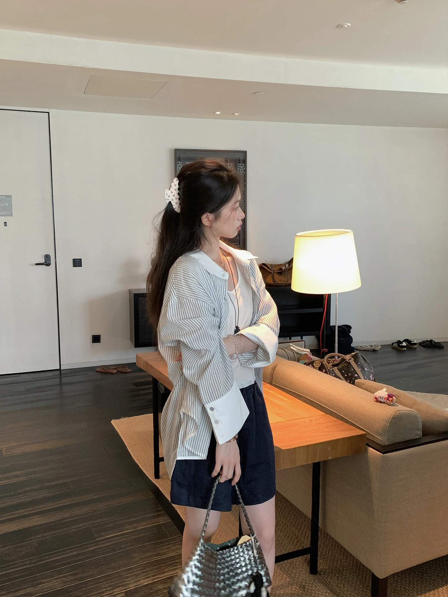 

Свободная женская рубашка с длинным рукавом в полоску, с отложным воротником, в стиле пэчворк, деловая повседневная, летняя, из тонкого материала, на пуговицах