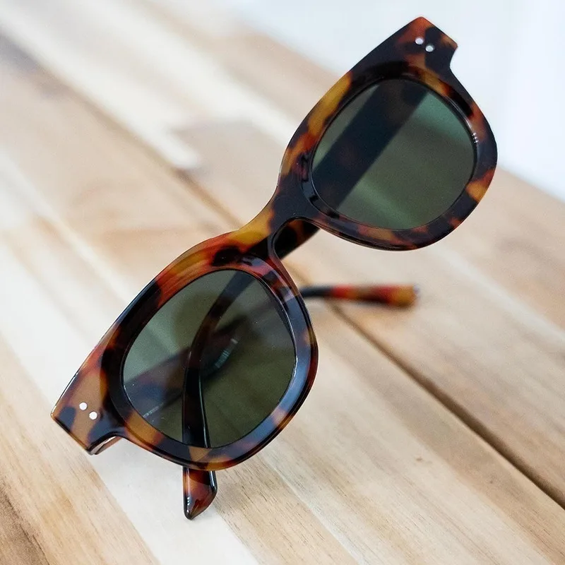 

New Retro Round Sunglasses Women Yellow Fashion Rivets Decoration Shades UV400 Men Driving Fishing Sun Glasses