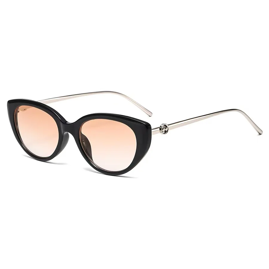 

New trend retro small frame sunglasses tide net red with cat eye anti ultraviolet sunglasses street shot senior sense