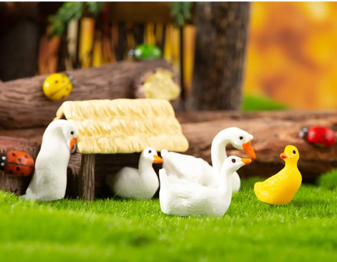 100 Kawaii Mini Resin Cartoon Animal Duck Goose Garden Miniatures Terrarium Figurines Home Decor DIY Crafts Accessories