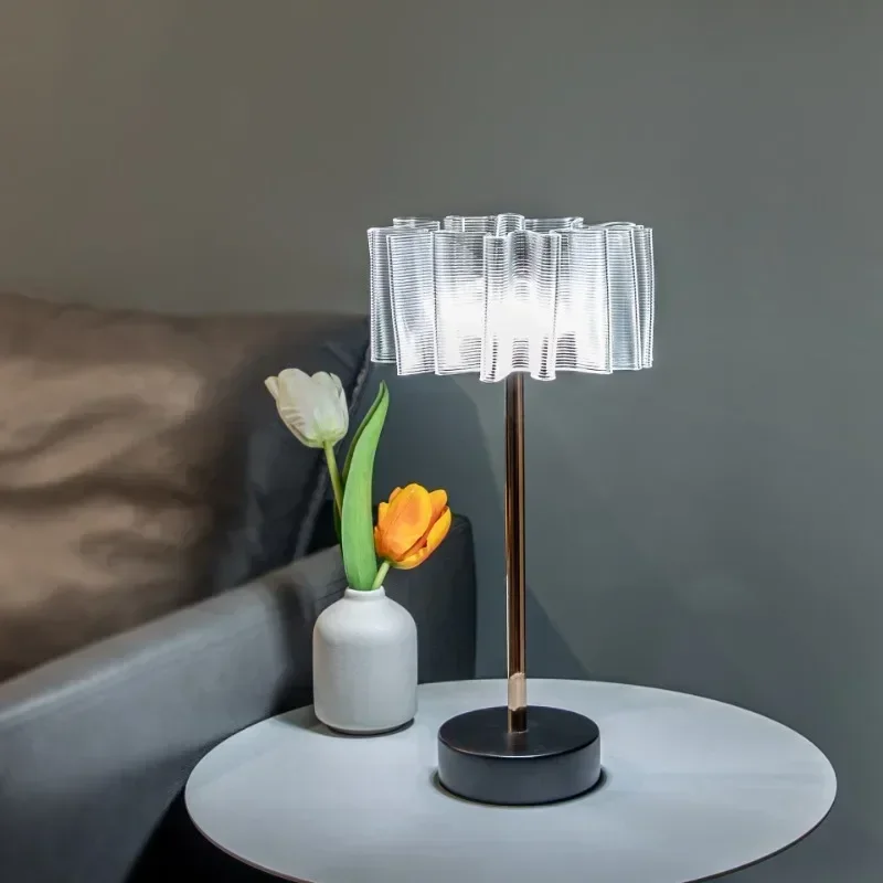 New Charging Touch Dimming Table Lamps Modern Minimalist Pleated Acrylic Bedside Table Lighting LED Atmosphere Decorative Lights