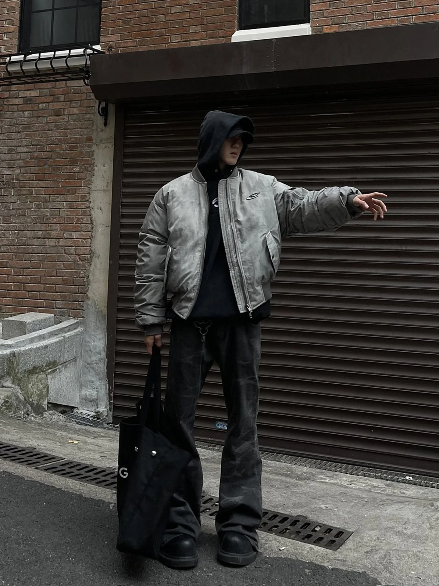 Winter Vintage Distressed Style Wrinkle Design Baseball Jacket Cotton American Hip Hop Coat Warm Parka