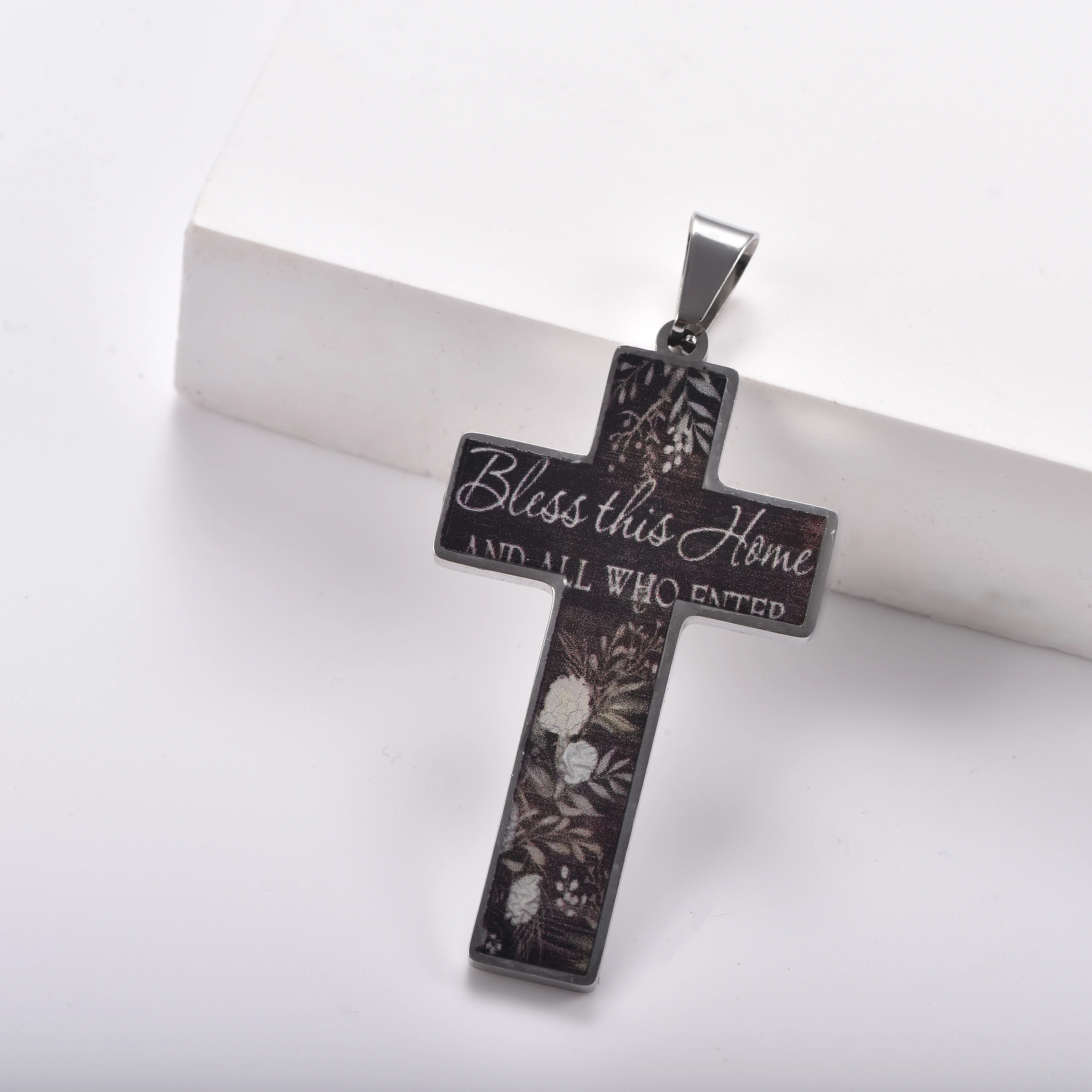 9 verschiedene christlich-religiöse Halsketten mit Jesus- und Jungfrau-Maria-Motiven, Unisex-Schmuckgeschenk – Detail 7