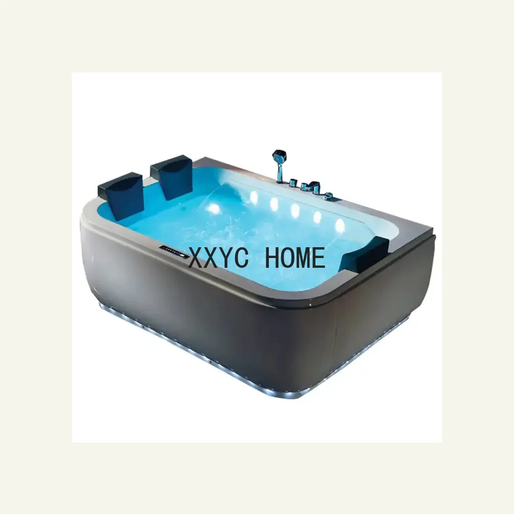 Massage bathtub enjoy a comfortable bath