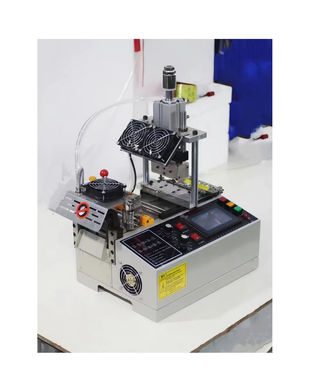 automatic computer nylon Polyester PVC belt leather adjustable hole distance punching hole cutting machine