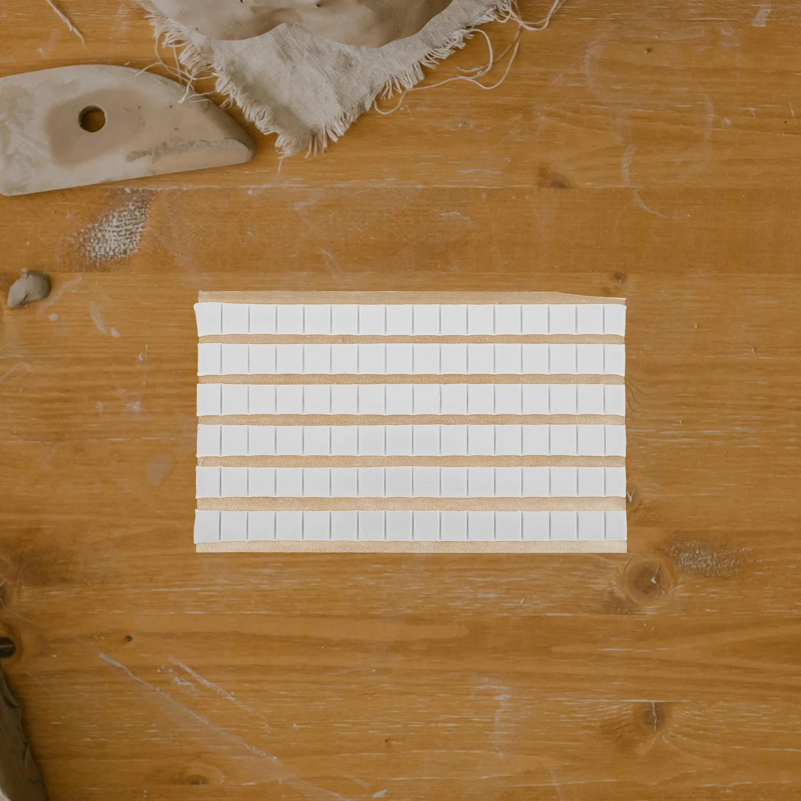 

2 Bags Adhesive Poster Putty Strong Wall-Safe Mounting No-Trace Removal for Pictures Frames Crafts Home Decor Adhesive Gum Putty