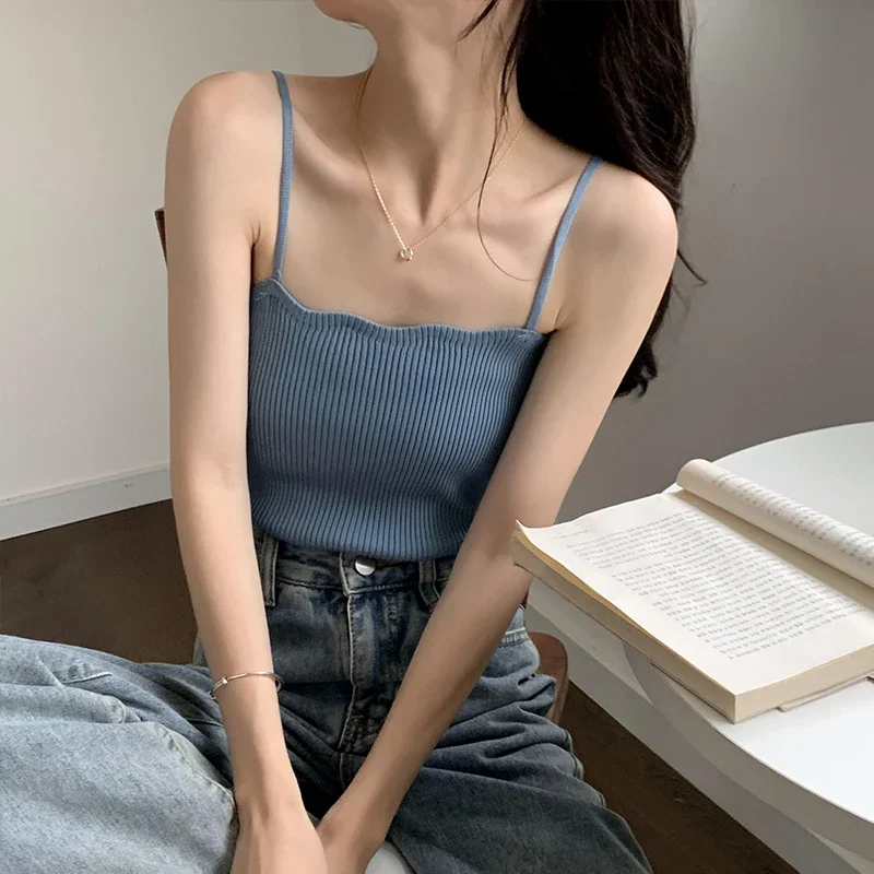 Koreanisches Einfaches Inneres Schichtungs-Tanktop, Lässiges Alltags-Top, Retro Koreanischer Stil, Gestricktes Damen-Camisole, Sommer 2026 Ärmelloses Slim-Fit-Oberteil – Detail 31