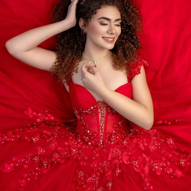 Красное платье Quinceanera с открытыми плечами по индивидуальному заказу, кружевное платье с блестками и аппликацией, тюлевое платье с 3D цветами и шлейфом, платья de 15, Quinceanera