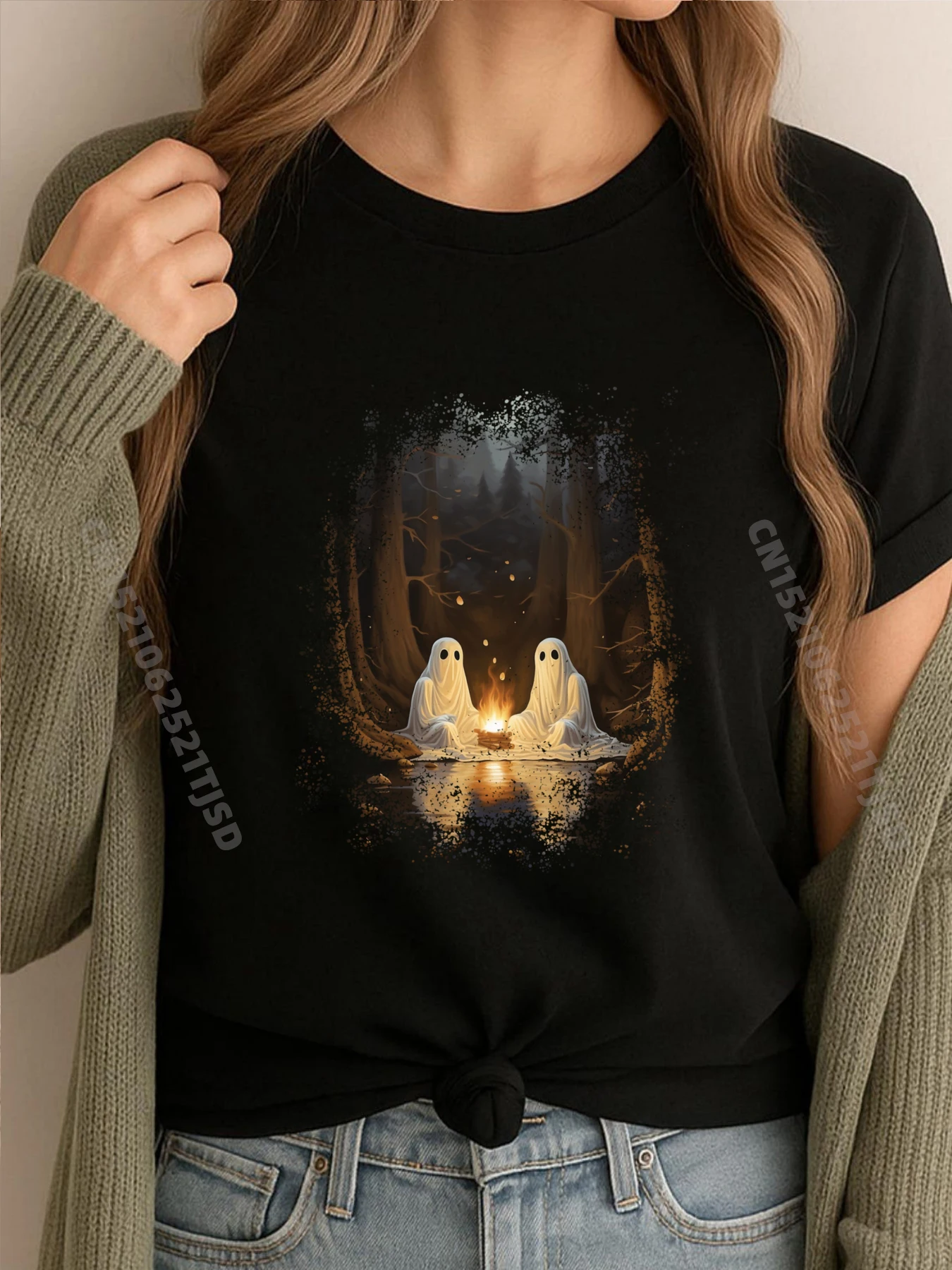 

Vintage Ghost Campfire Camping Gothic Halloween Graphic T Shirts Woman Oversized New Year 2025 Punk Style