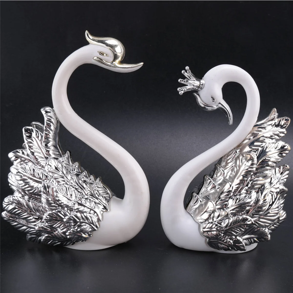 2 Pieces of Swan Ornaments Figurines,Swan Cake Decoration,Car Figurines Decoration,Home Wedding B