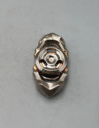 Used EDC LQ Superconducting Two Leaf Thorn Mini Fingertip Gyroscope EDC Metal Decompression Toy