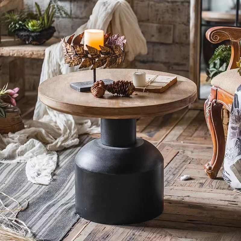 Mesa auxiliar de sofá vintage redonda de estilo francés, mesa de centro pequeña de madera maciza creativa para sala de estar con base de hierro para el hogar