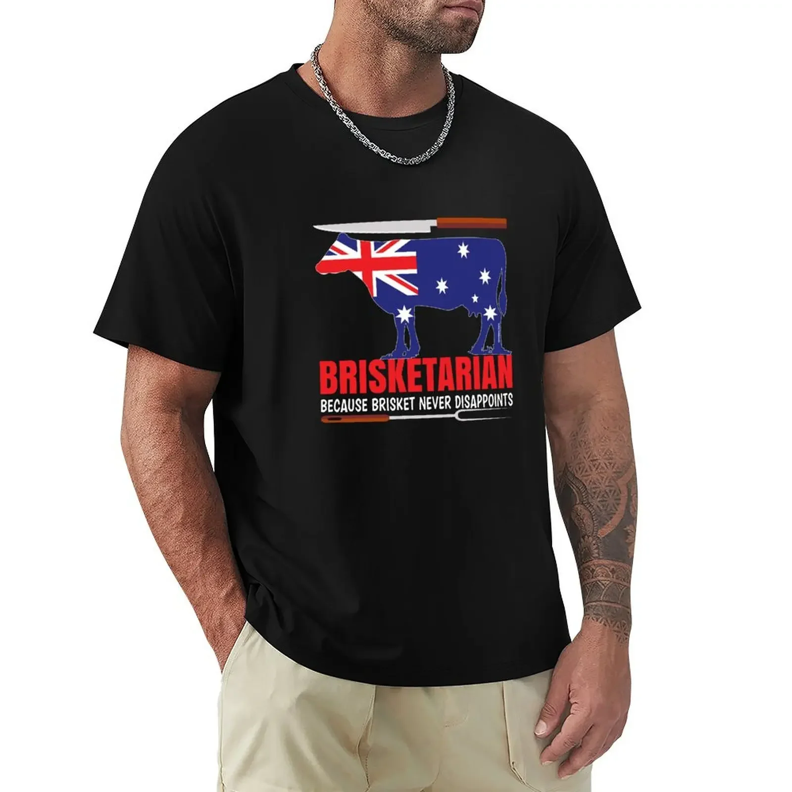 BRISKETARIAN. BECAUSE BRISKET NEVER DISAPPOINTS. For Australian Butchers, Meat Eaters, BBQ Lovers, Keto and Carnivore Di T-Shirt