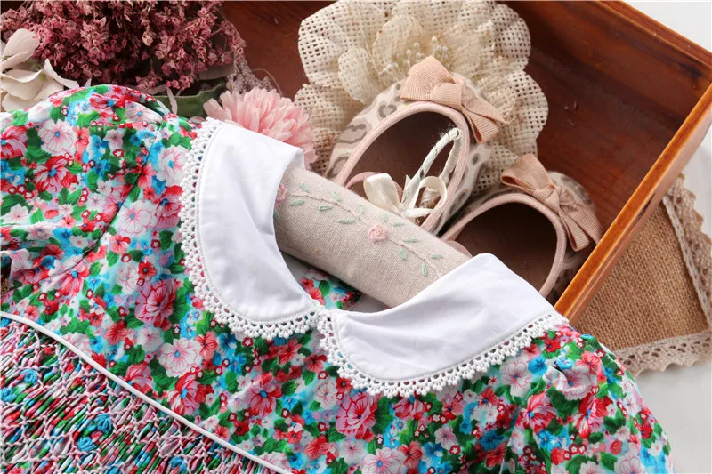 Kids girls handmade floral smocked dresses summer 2024 toddler girl flower smock dress for party wedding baby elegant outfit