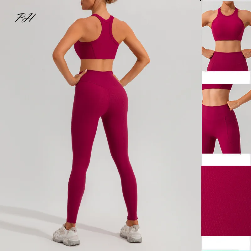 New Seamless Ribbed Yoga Set Women Quick Dry Beauty Back Fitness Sportswear Autumn Sexy Lift Hips Tight Yoga Suit Running Sets