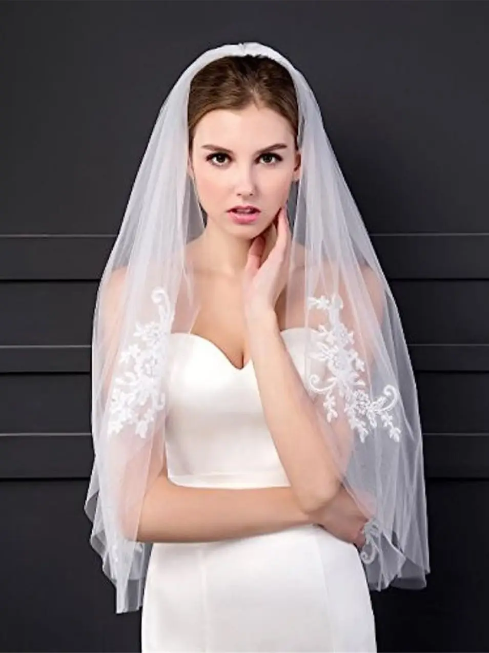 Women's Soft Tulle Wedding Veils for Brides Short Blusher Bridal Veils with Comb for Bachelorette Party voile de mariée 2023