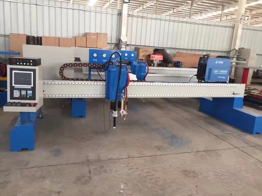 آلة قطع البلازما CNC الثقيلة الدقة لأنابيب الحزام 220 فولت محرك متدرج الصلب الصناعات الأساسية مكونات الترس