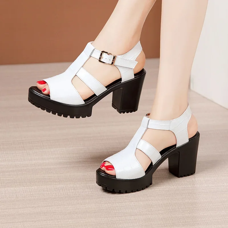 

Small Size 32-43 Patent Leather Shoes Women Platform Summer 2025 Block High Heels Gladiator Sandals Buckle for Office Mother