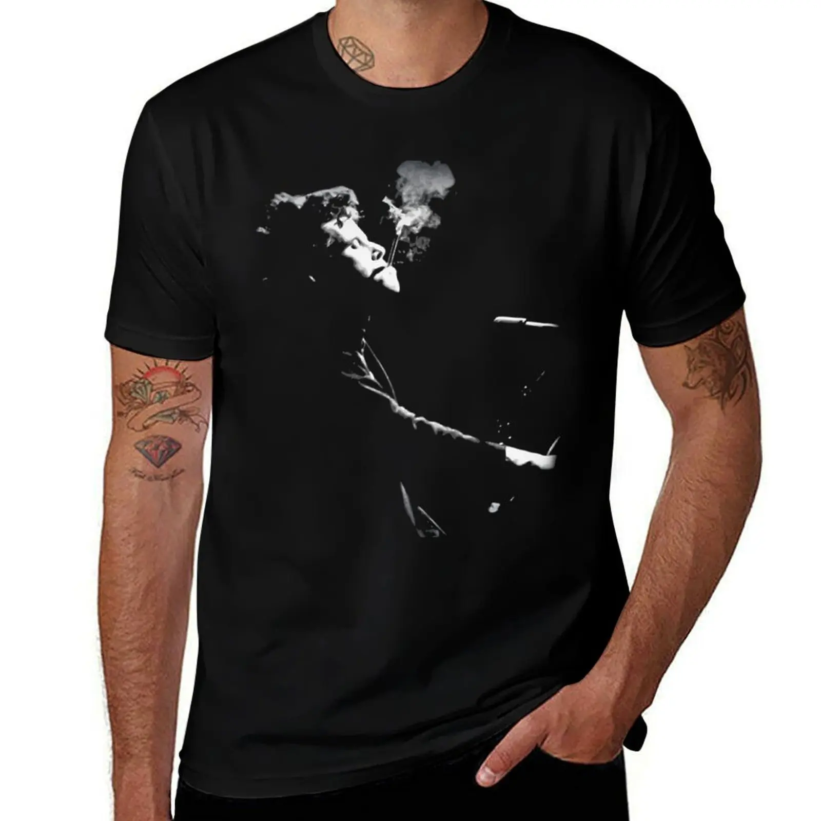 

Tom waits- smoking Classic T-Shi T-Shirt t shirts designer t shirts for man pack white T-Shirt