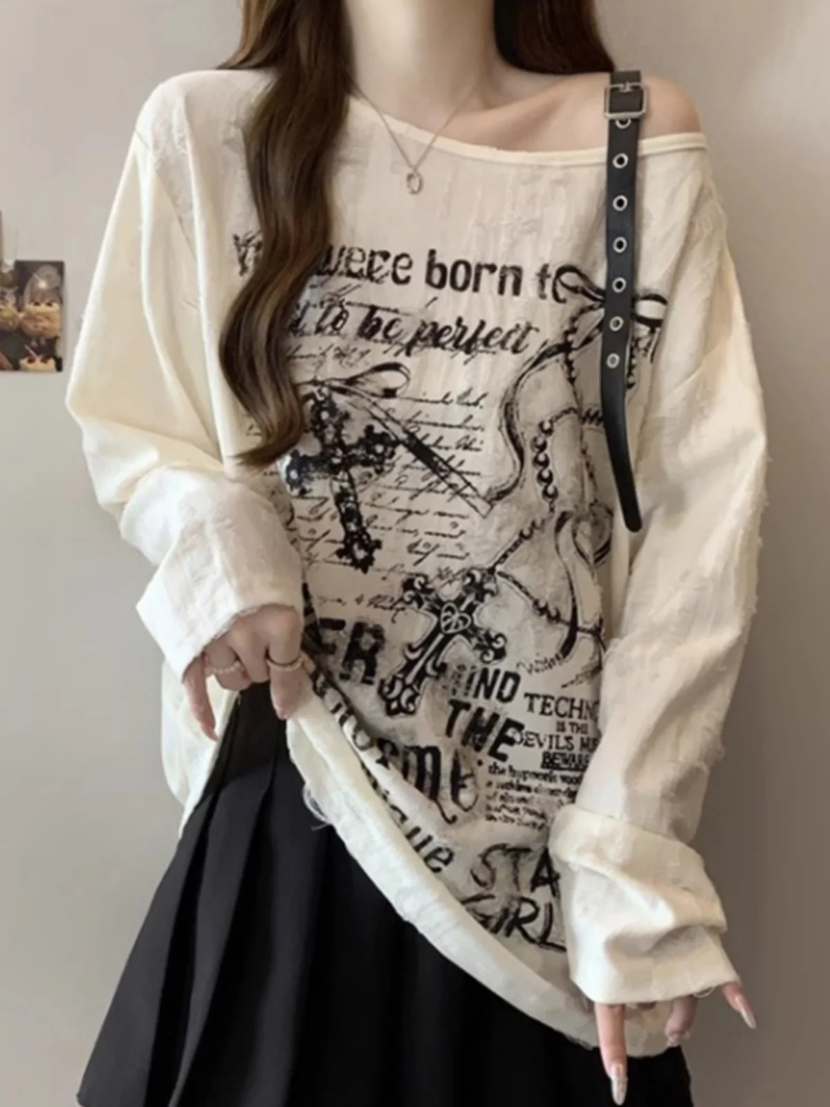 2024 New Style Women's Knitted Off-Shoulder Top Spring Autumn Loose Slimming T-Shirt Sexy Hole Punching Commute Style Long Sl...