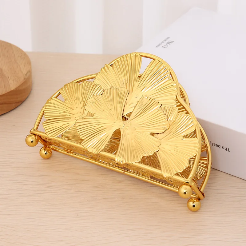 Napkin Holder Metal Craftsmanship Fashion Napkin Paper Ring Wedding Banquet Table Decoration Home Banquet Dinner Supplies