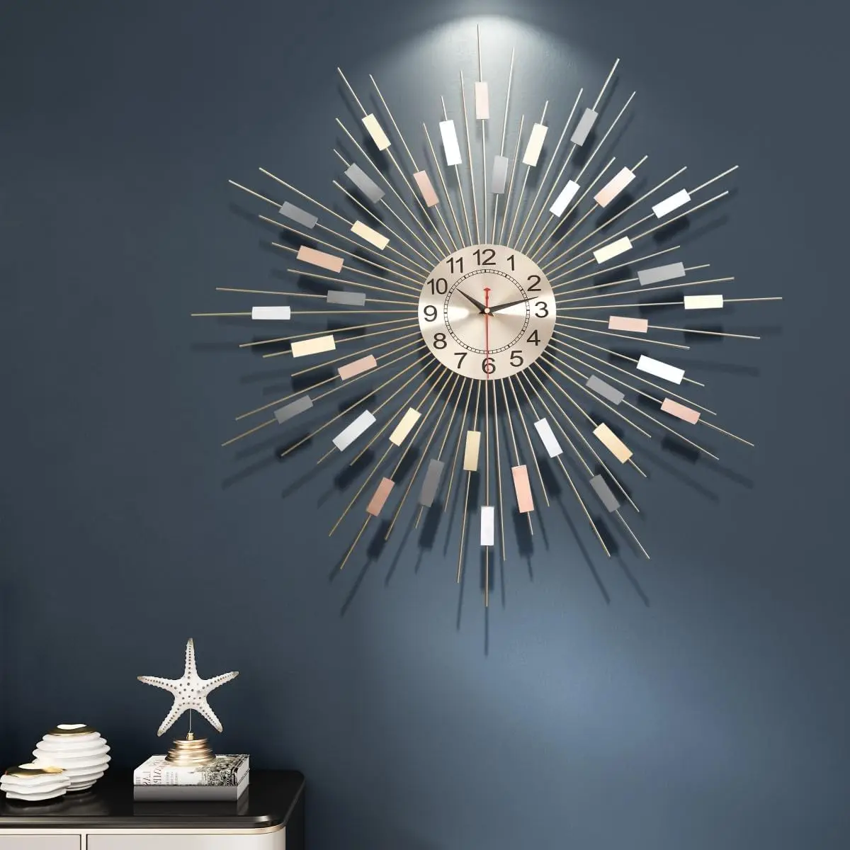 

Настенные часы Starburst Round Wall Clock Decor, 24 дюйма, бесшумные, на батарейках, в стиле Mid-Century Modern, металлические, декоративные, для гостиной и спальни