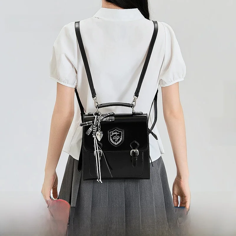 sac-a-dos-d'ete-sweet-cool-avec-boucle-metallique-tete-de-chien-rabat-et-double-bandouliere-sac-pour-femme-three-happiness-526649