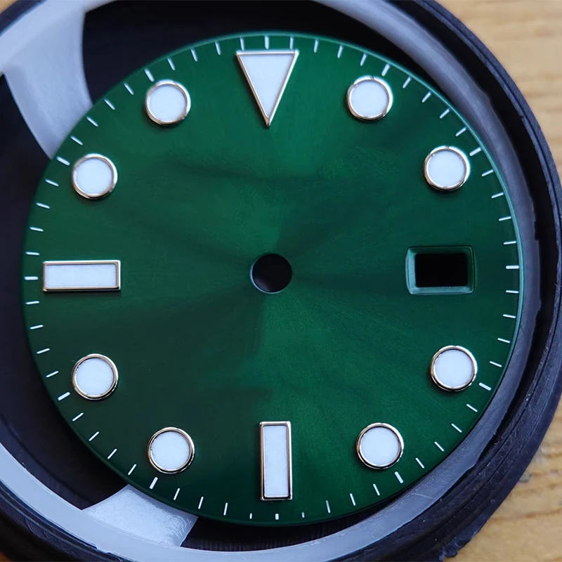 

High Quality Green Watch Dial For Submariner 16610LV 3135 Movement Aftermarket Watch Parts