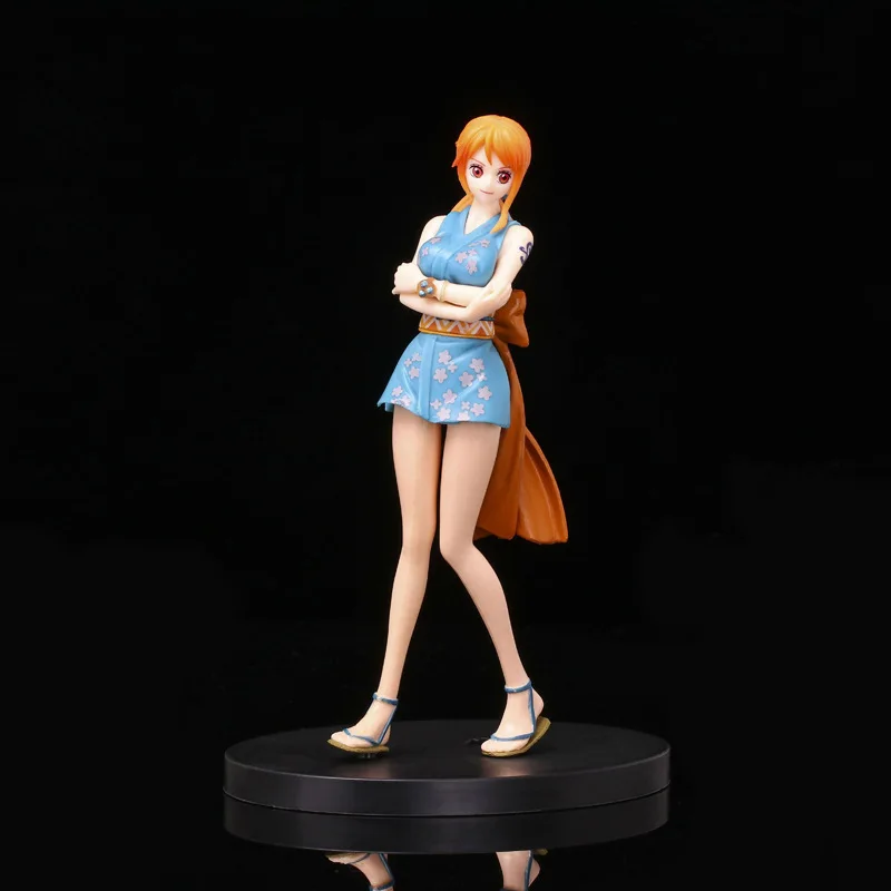 One Piece Nami Anime Figura, Estatueta Gato Ladrão, PVC Estátua Modelo Bonecas, Ornamento Colecionável Quarto, Crianças Brinquedos Presentes, 17cm