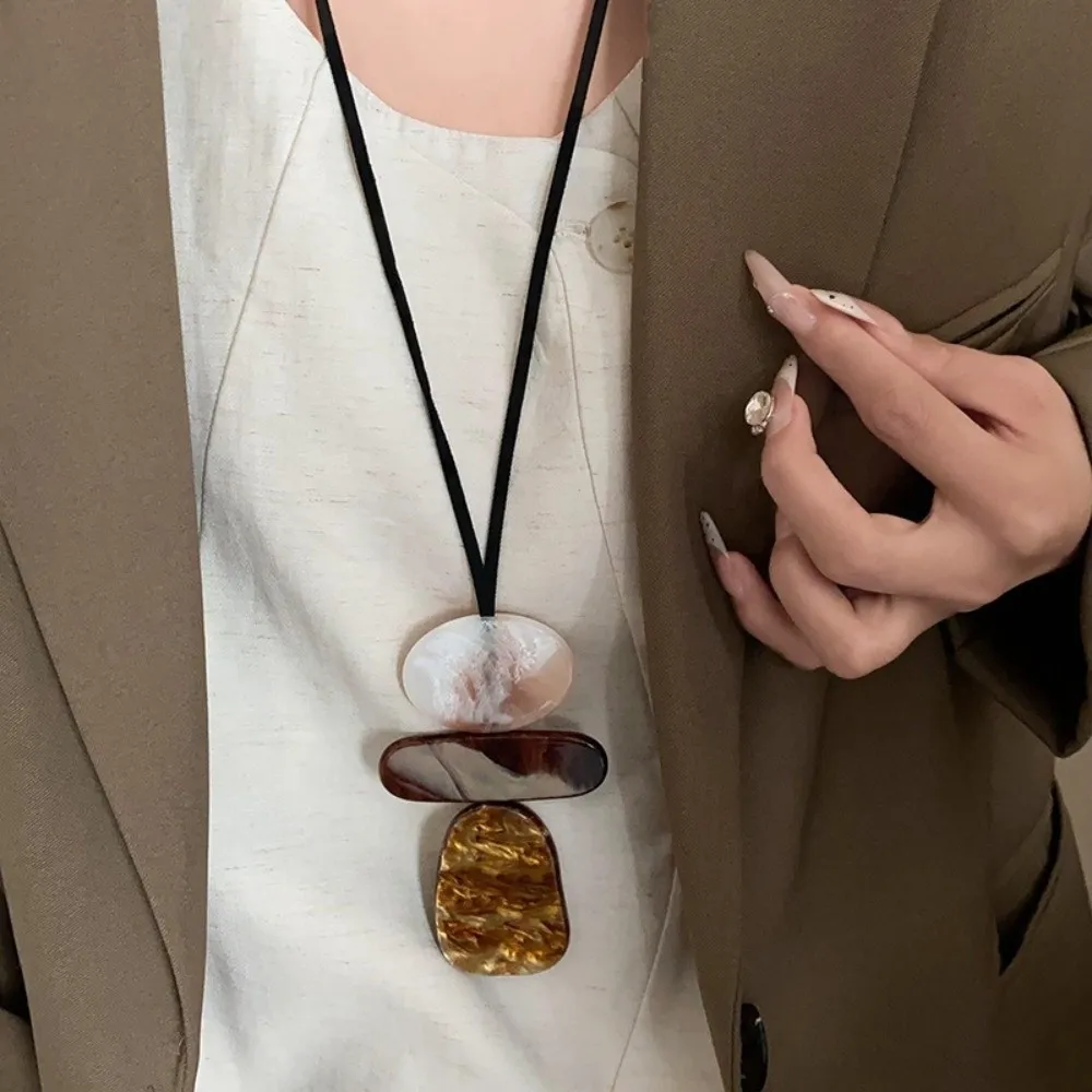 العصرية بوهيميا قلادة للنساء المتقدمة العرقية نمط سلسلة عنق الرجعية الراتنج سترة سلسلة الملابس والاكسسوارات