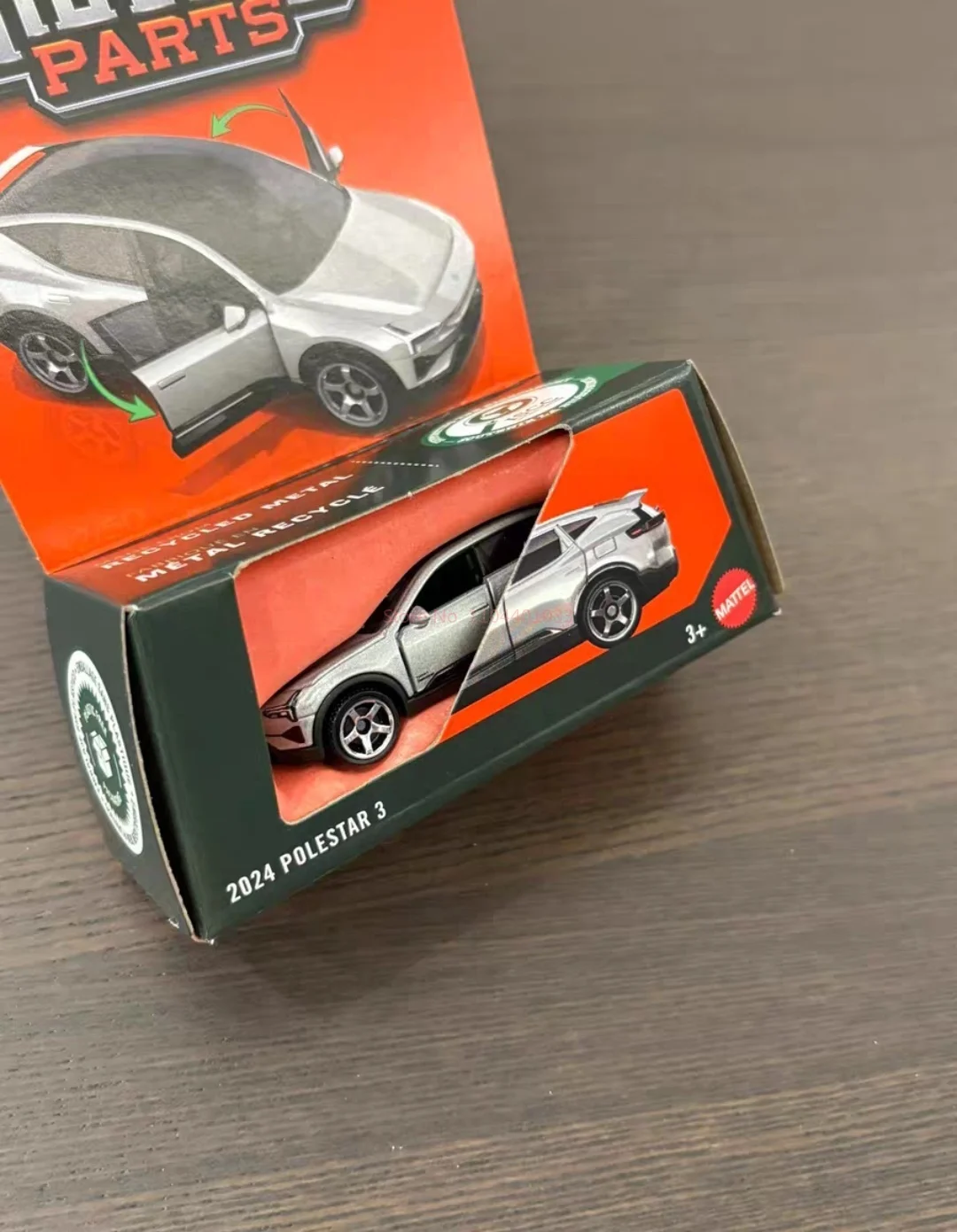 Caja de cerillas genuina 25F FWD28 1/64 piezas móviles de Metal fundido a presión 2024 POLESTAR 3 modelo de vehículo juguetes colección para niños regalos de cumpleaños