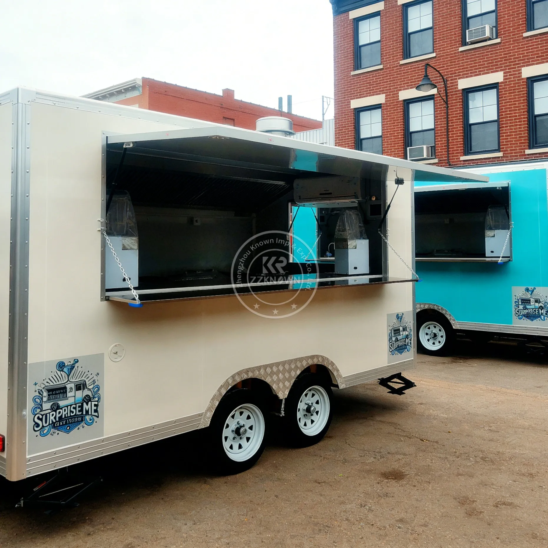 

Square Mobile Kitchen Barbecue Food Truck Trailer with Full Kitchen Equipments 20 FT Mobile Restaurant Car Restaurant