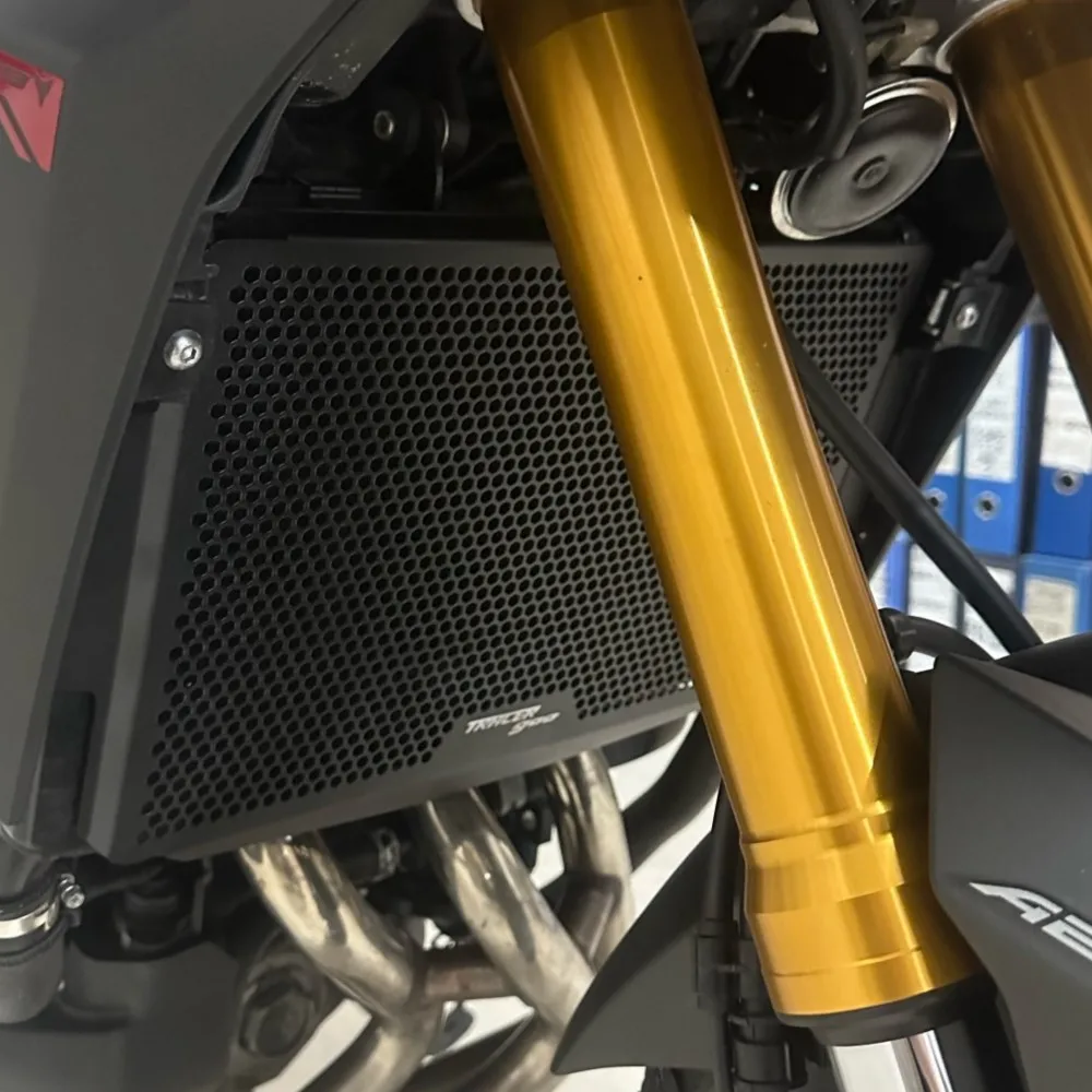 

2021-2024 For YAMAHA Tracer 9 / 900 GT MT09 MT-09 SP FZ-09 XSR900 2021 2022 2023 2024 Radiator Grille Guard Cover Protection