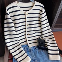 Korean Fashion Sweater Women Cardigans White Black Striped Knitted Female Winter Short Sweater Single-breasted Women Clothes