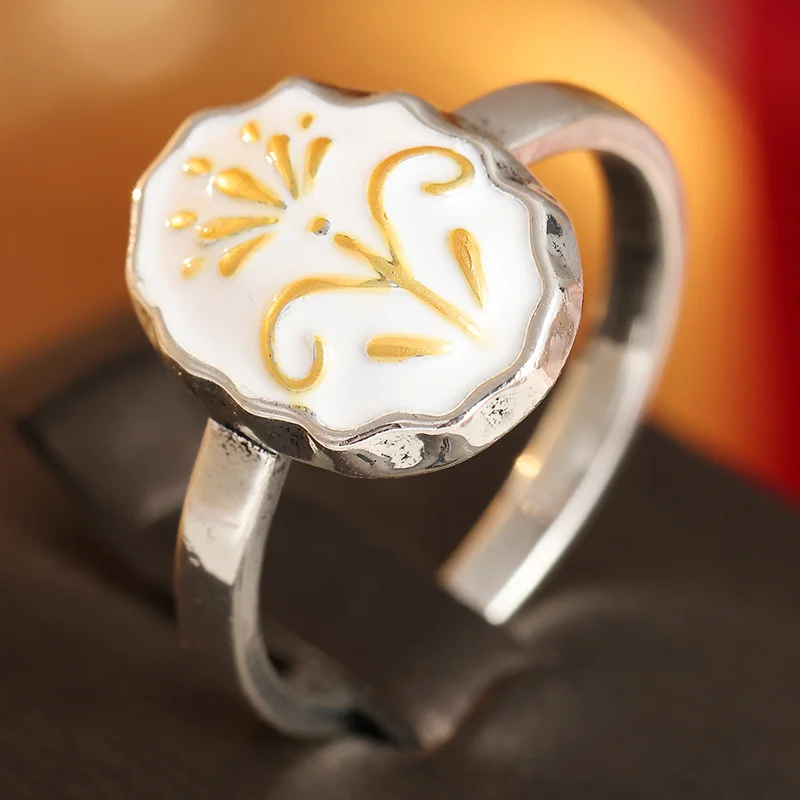 Ladies' Vintage Minimalist Ring Featuring White Enamel with Floral Patterns Elegant Artistic Ring Daily Commuting Dating Jewelry