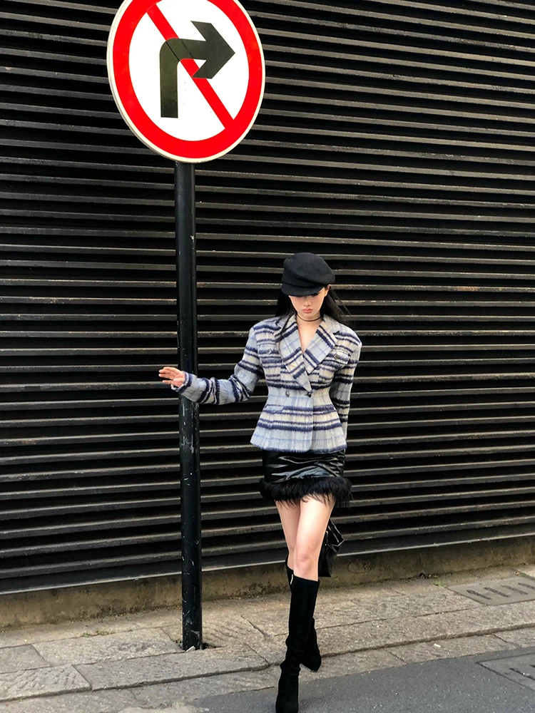 

Winter ort Leather Skirt Women's mid Waist Design Commute Sle Pure Color Hot Girl Skirt Faionable Ey Look