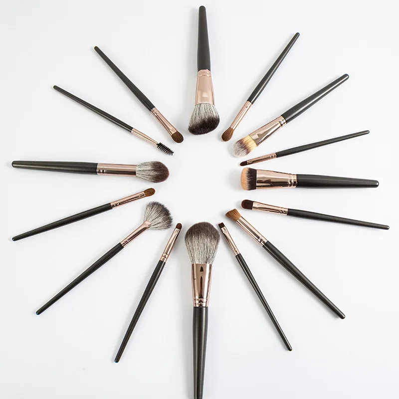 Set di pennelli per trucco per peli di animali Pennello per cipria in polvere Pennello per toelettatura Pennello per evidenziare Pennello per sbavature Trucco Scuola Vendita calda pennello bellezza
