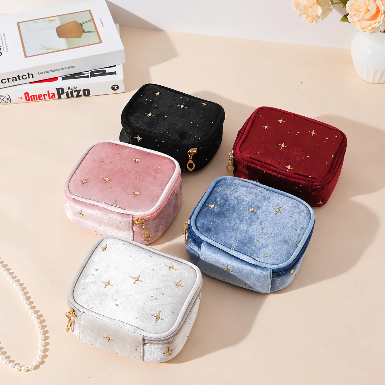 Zippered Cosmetic Bag Velvet Cosmetic Bag Toiletry Organizer Square Personal Care Bag For Everyday Carry Vanity Luggage