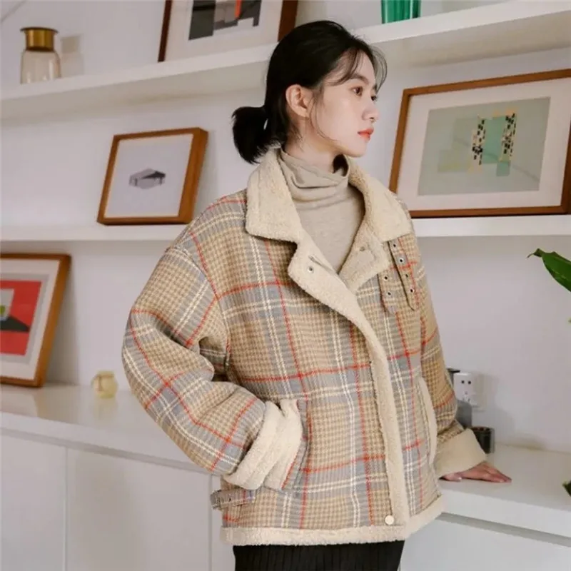 

Lattice Imitation Lambswool Women's Coat Short Autumn Winter New Korean Version Loose Woolen Thickened Fleece Female Outerwear