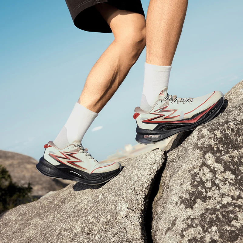 361 Degrees Flame 4x4 Men's Running Shoes