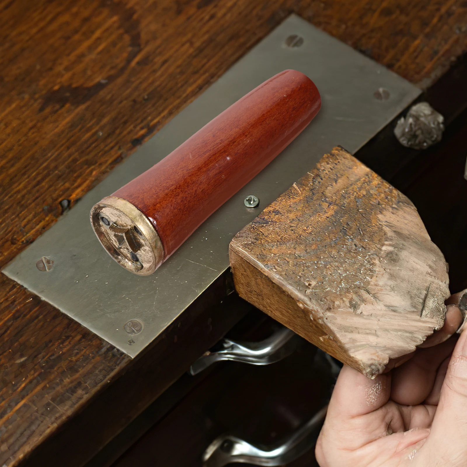 

Wooden Metal Paper Coin Punching Chisel Tool For Ancestor Offerings Durable Money Chisels Qingming Ghost Festival Auspicious